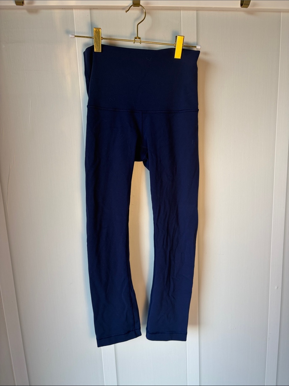 Navy Blue Lululemon Leggings 20 inch inseam Capri Cropped
